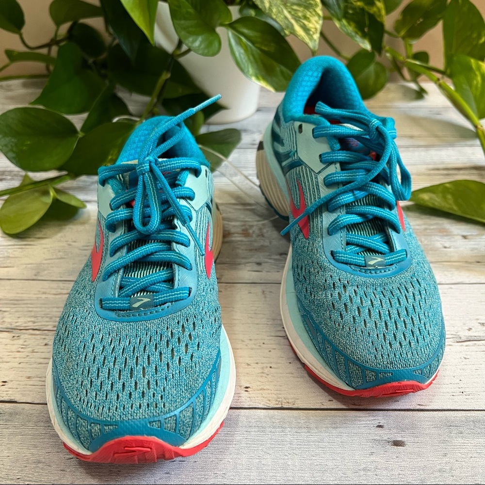 BROOKS GHOST 18 WOMEN’S RUNNING SHOES SIZE 6.5